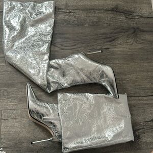 STEVE MADDEN Epic boots